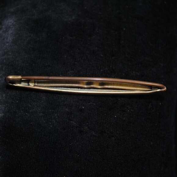 Antique Gold-filled Repousse Bar Pin / Brooch with Amethyst Glass - Picture 4 of 6